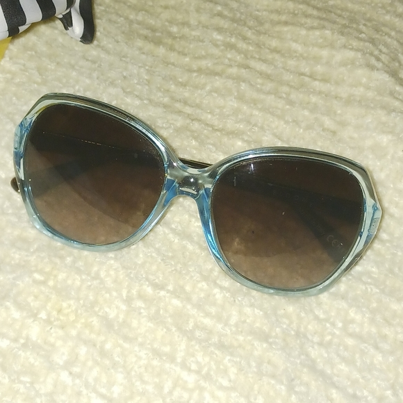 Von Zipper Sunglasses (WORN ONCE) - Picture 3 of 15
